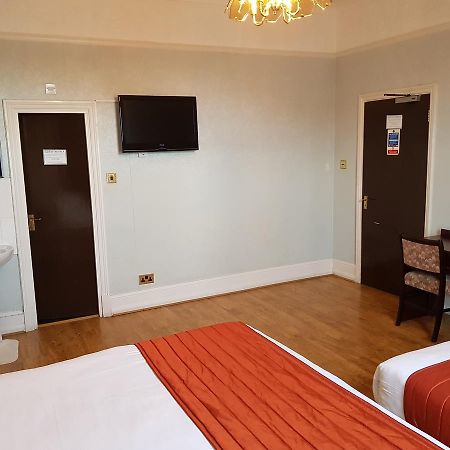 Forest View Hotel ลอนดอน ภายนอก รูปภาพ