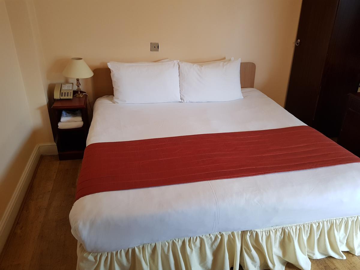 Forest View Hotel ลอนดอน ภายนอก รูปภาพ